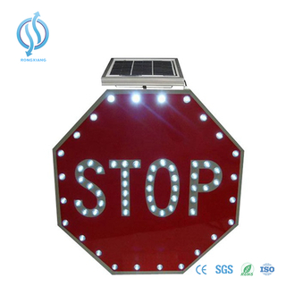 Personalize diferentes tipos de sinal de segurança de tráfego solar
